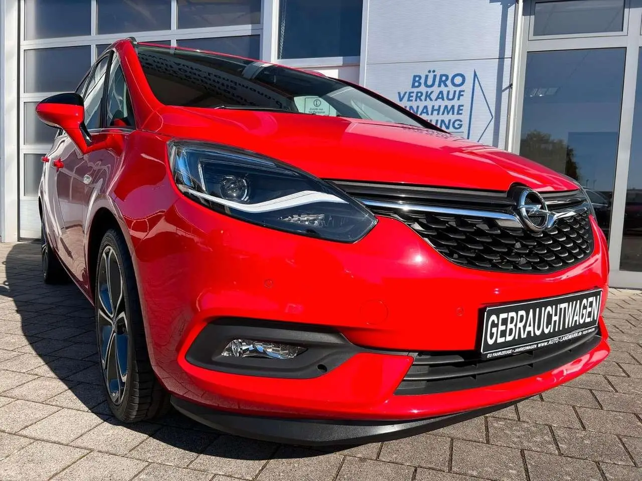 Photo 1 : Opel Zafira 2017 Essence