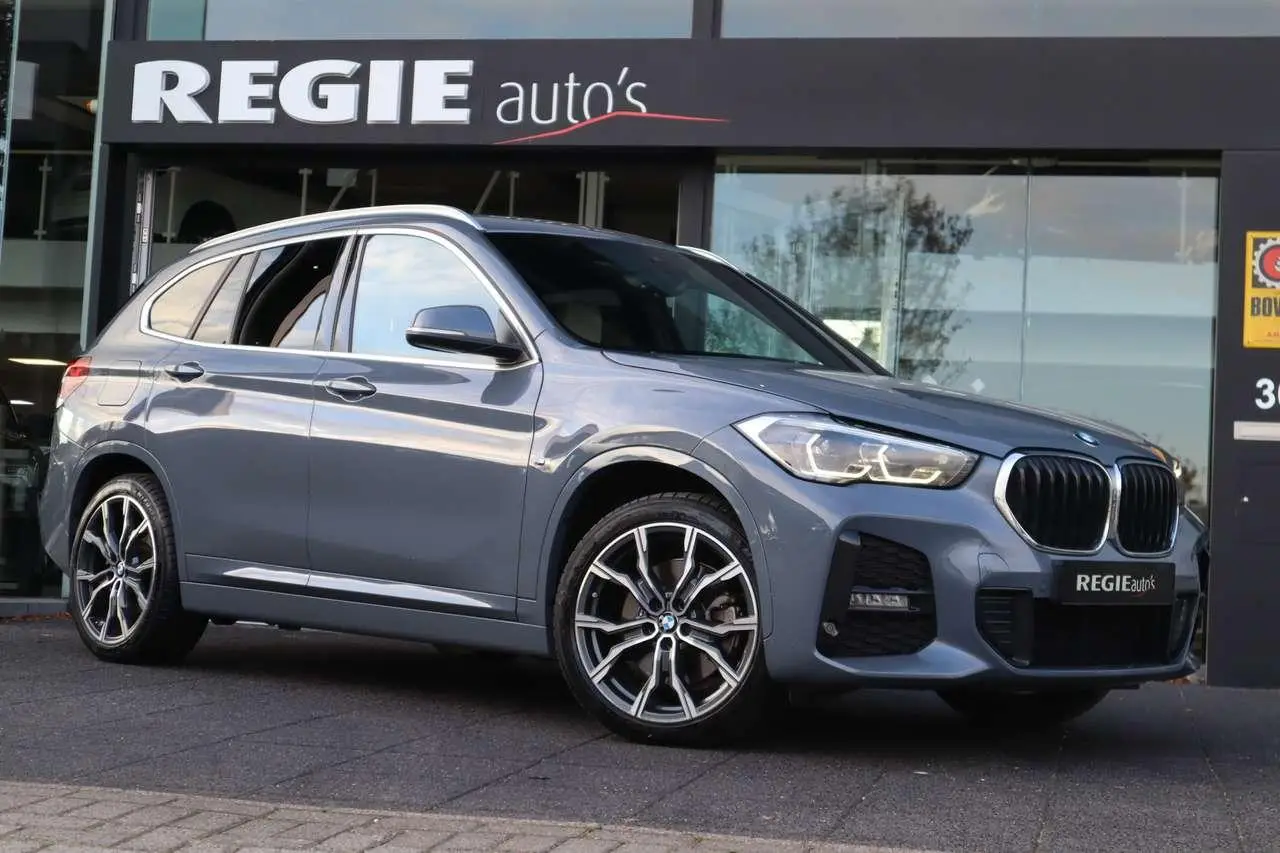 Photo 1 : Bmw X1 2021 Hybride