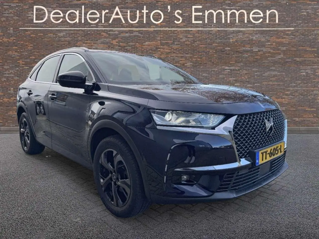 Photo 1 : Ds Automobiles Ds7 2018 Petrol