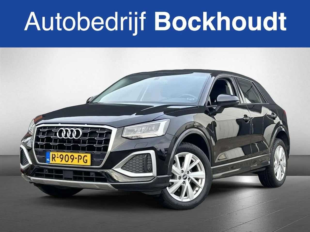 Photo 1 : Audi Q2 2021 Essence