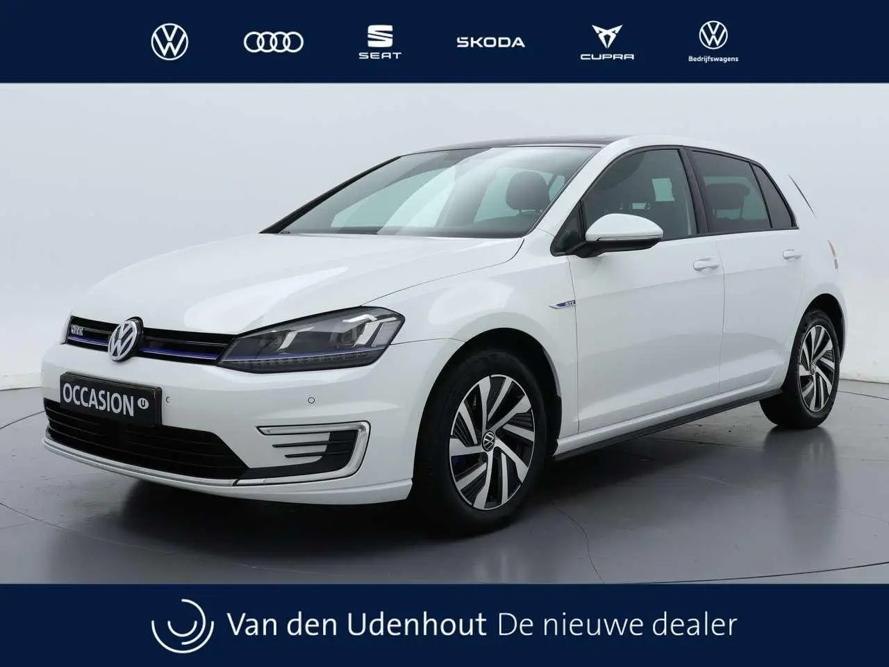 Photo 1 : Volkswagen Golf 2014 Hybride