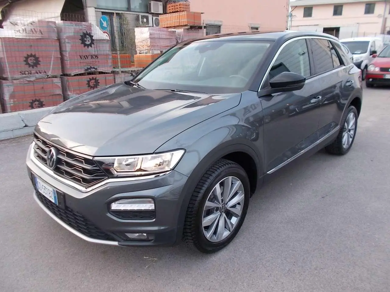 Photo 1 : Volkswagen T-roc 2021 Essence