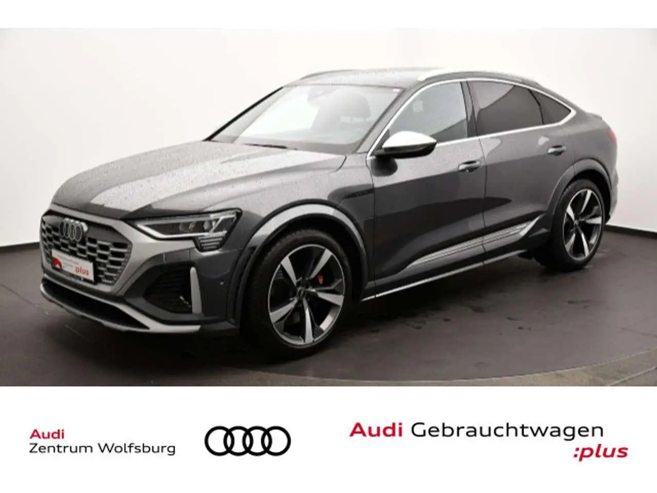 Photo 1 : Audi Q8 2024 Électrique