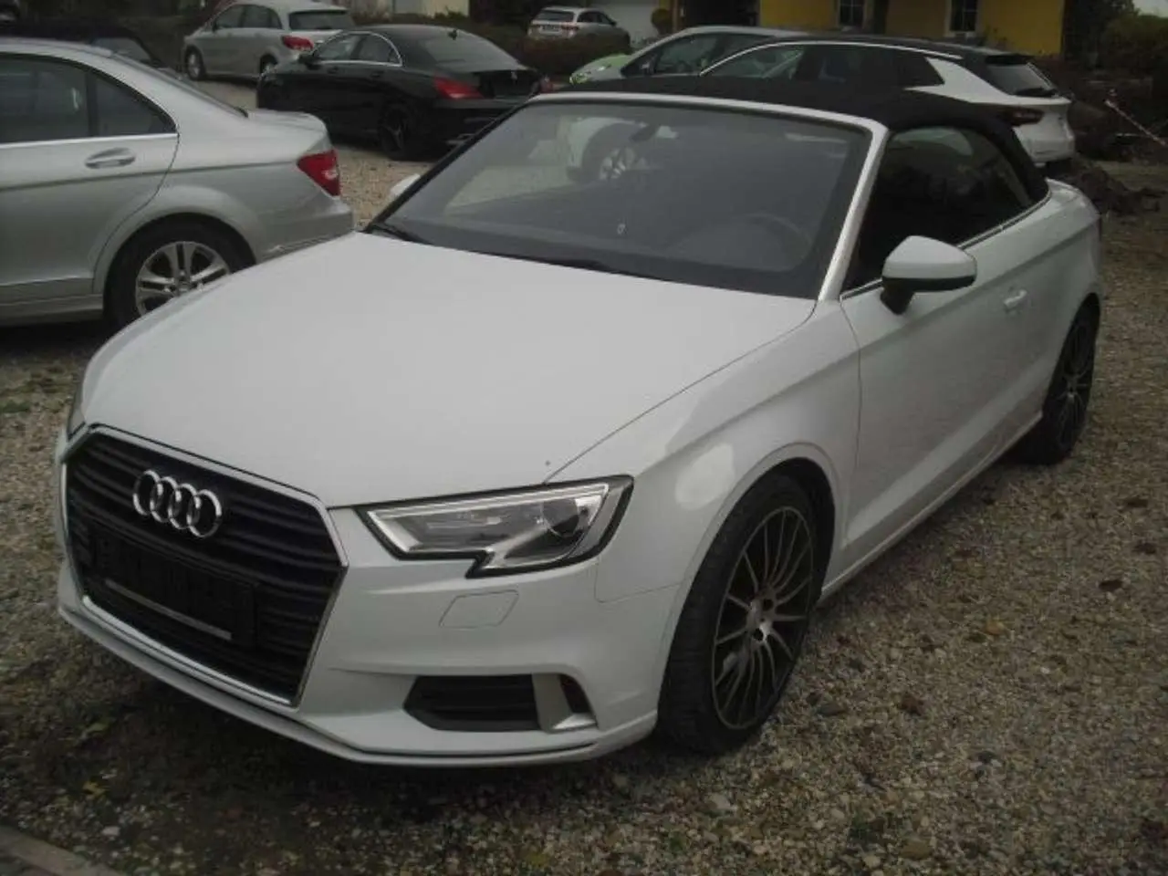 Photo 1 : Audi A3 2019 Petrol