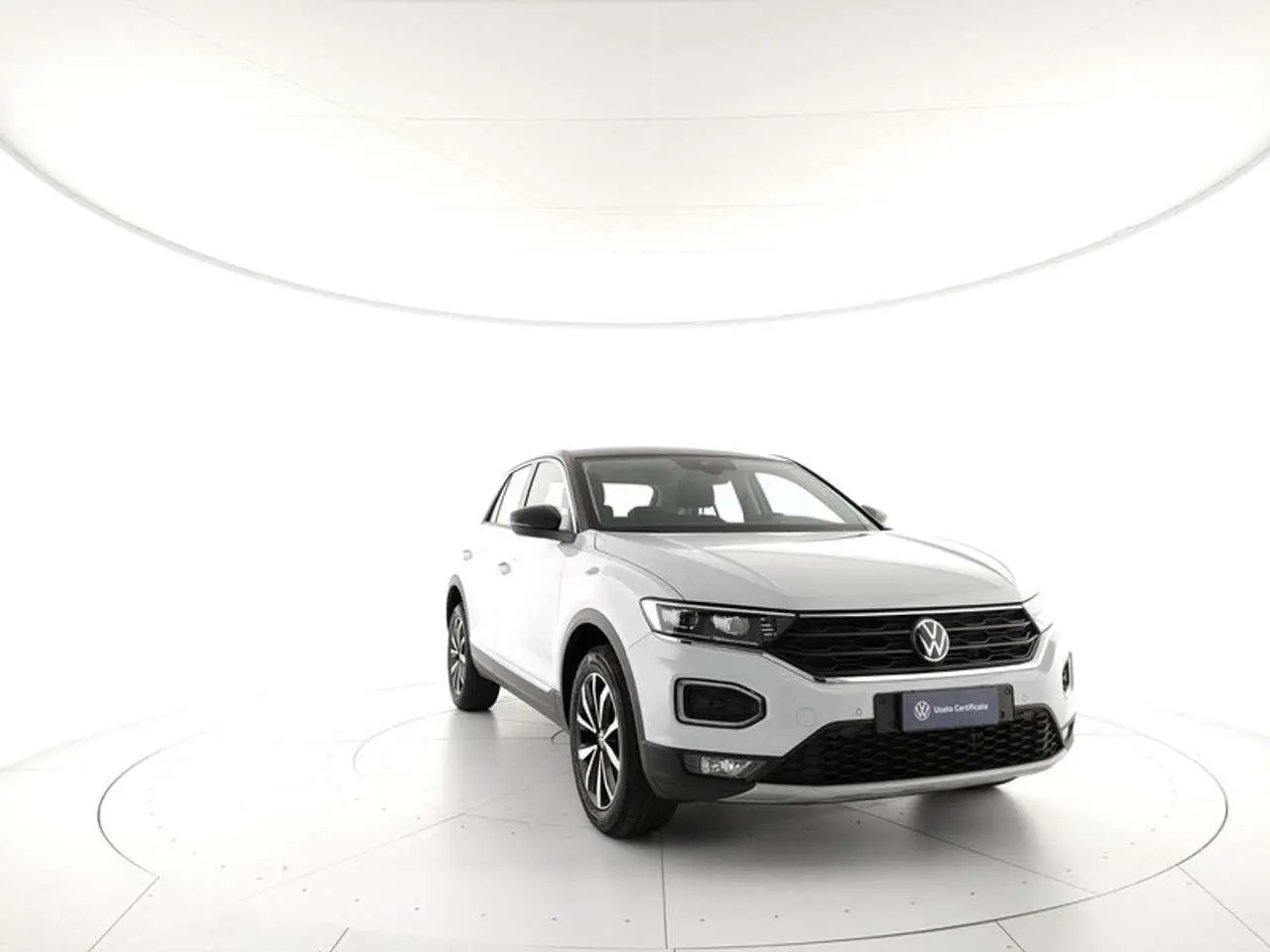 Photo 1 : Volkswagen T-roc 2021 Essence