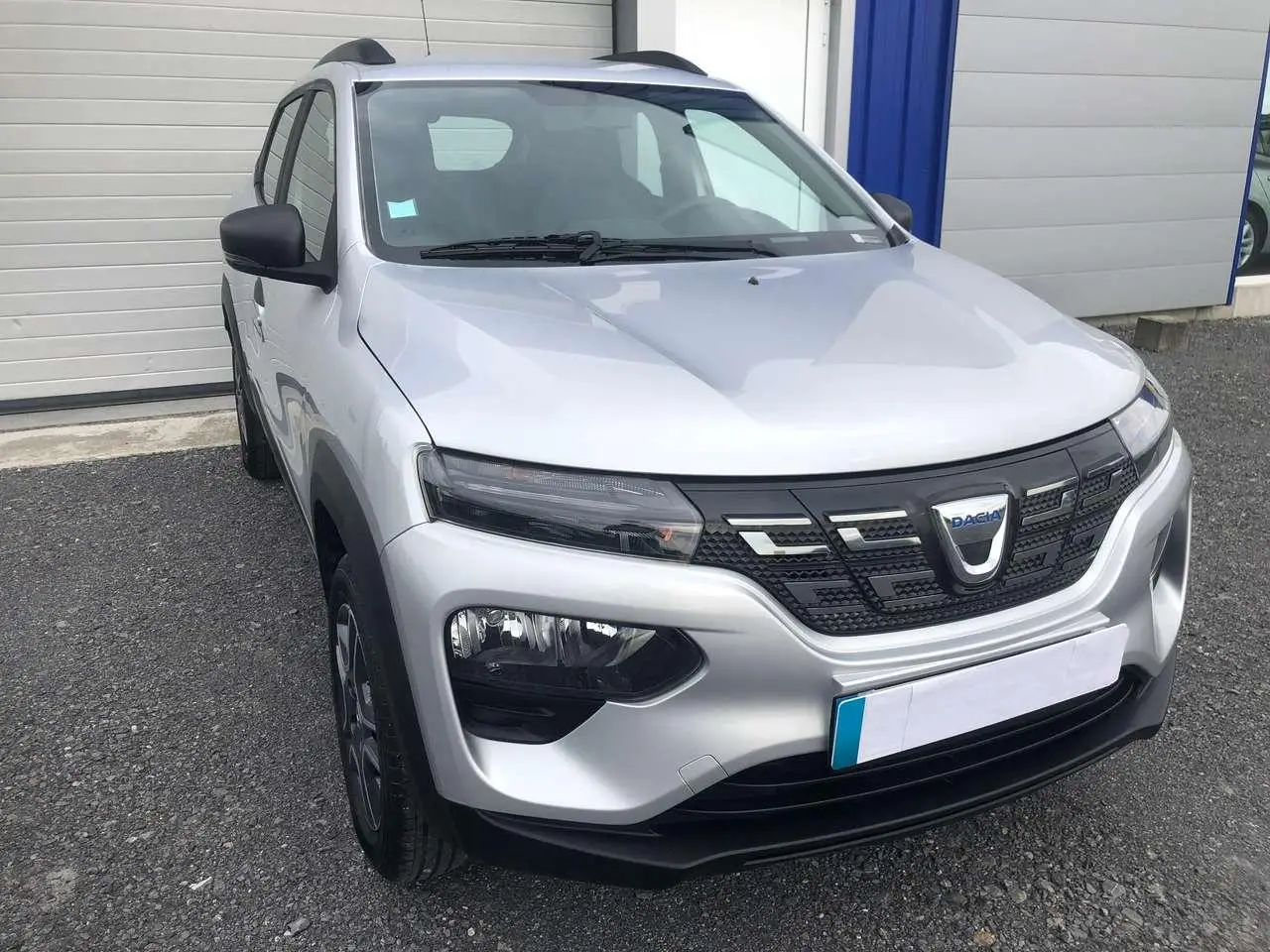 Photo 1 : Dacia Spring 2021 Electric