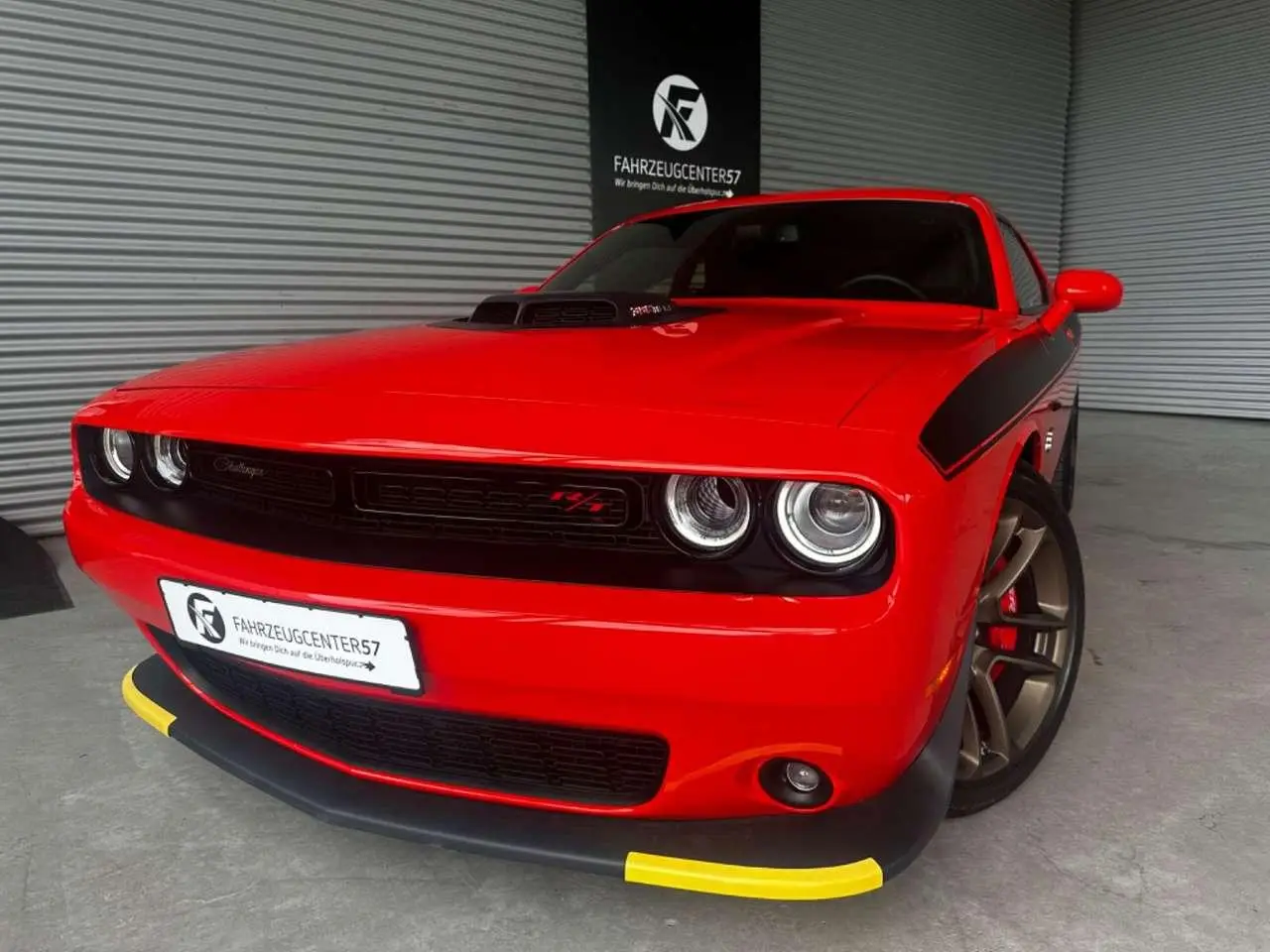 Photo 1 : Dodge Challenger 2021 Petrol