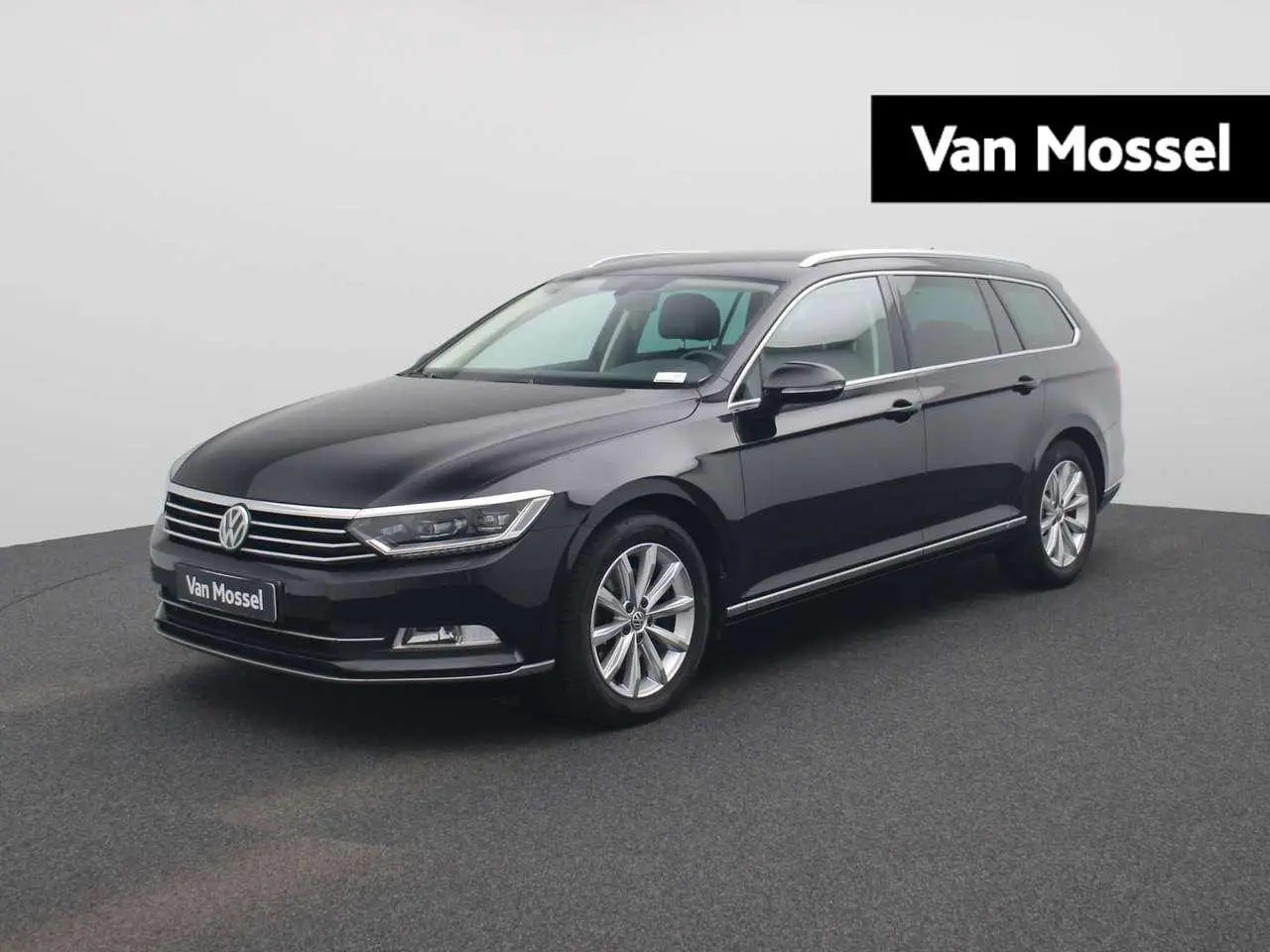 Photo 1 : Volkswagen Passat 2019 Diesel