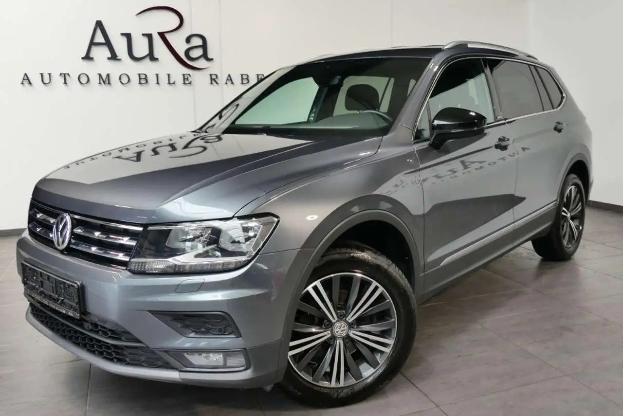 Photo 1 : Volkswagen Tiguan 2020 Petrol