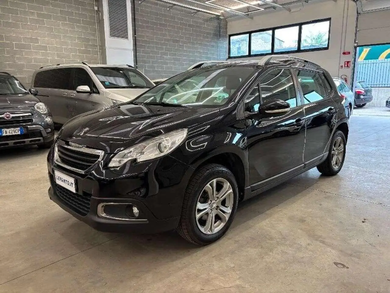 Photo 1 : Peugeot 2008 2015 Petrol