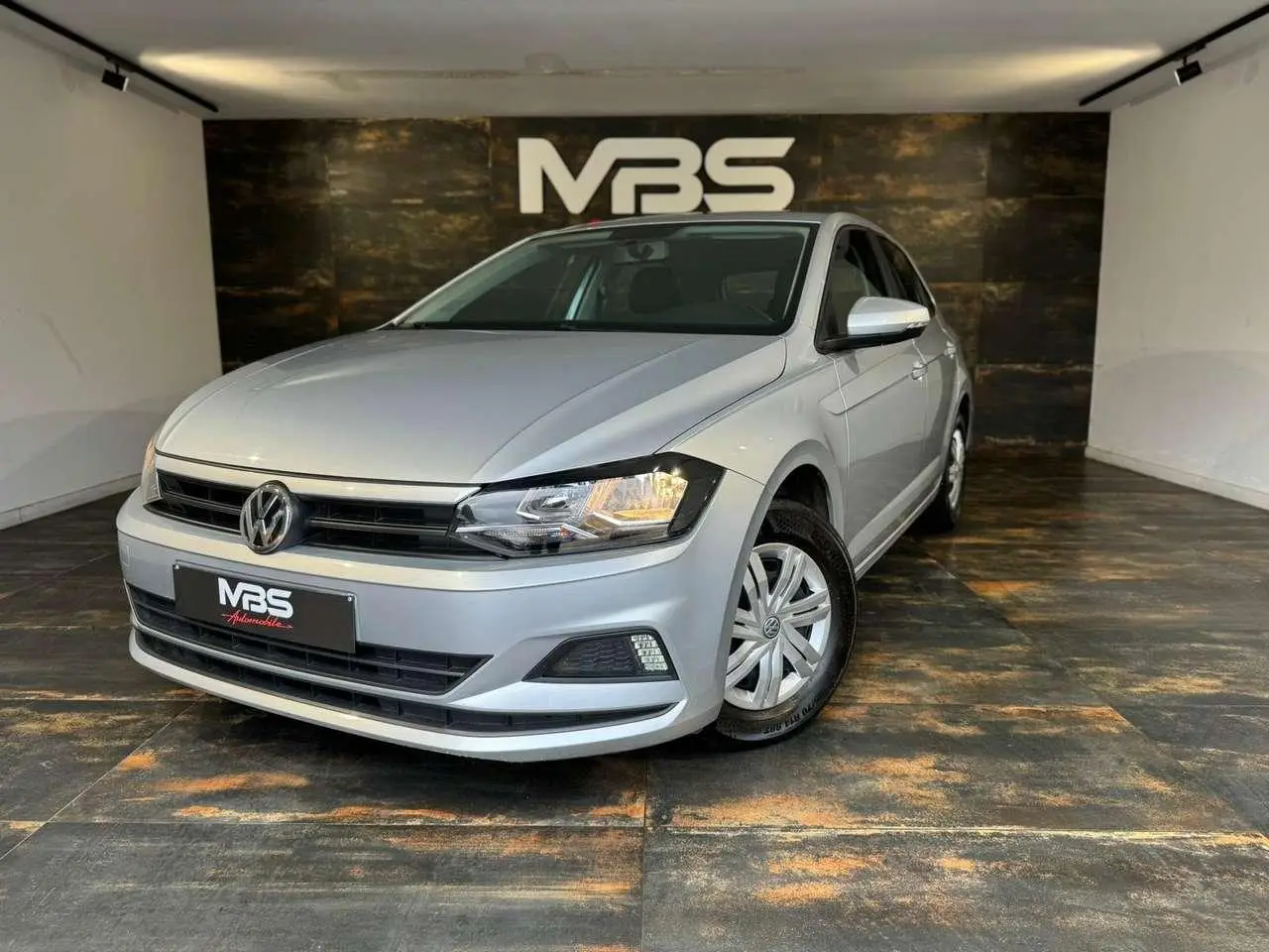 Photo 1 : Volkswagen Polo 2018 Petrol