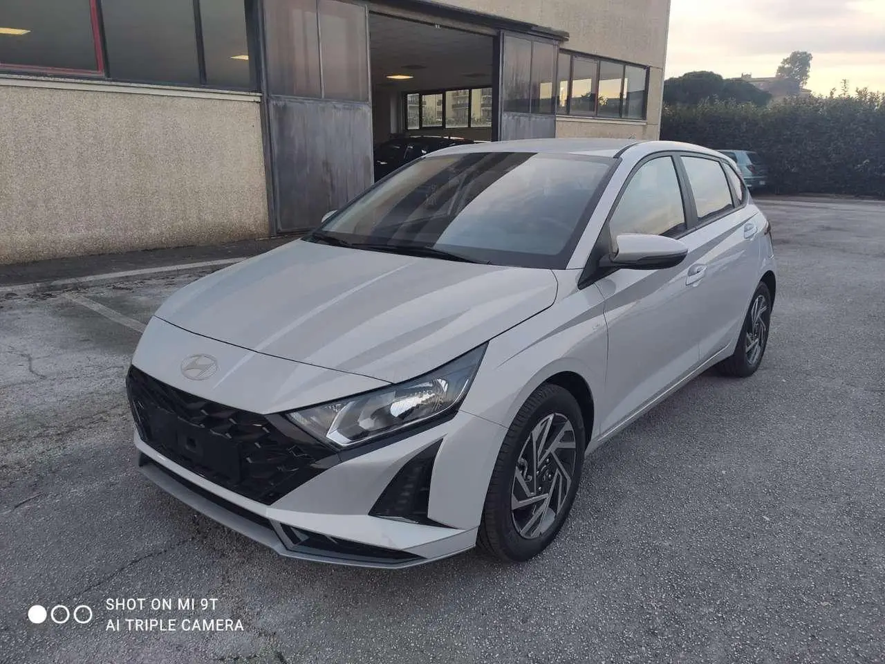 Photo 1 : Hyundai I20 2024 Hybrid