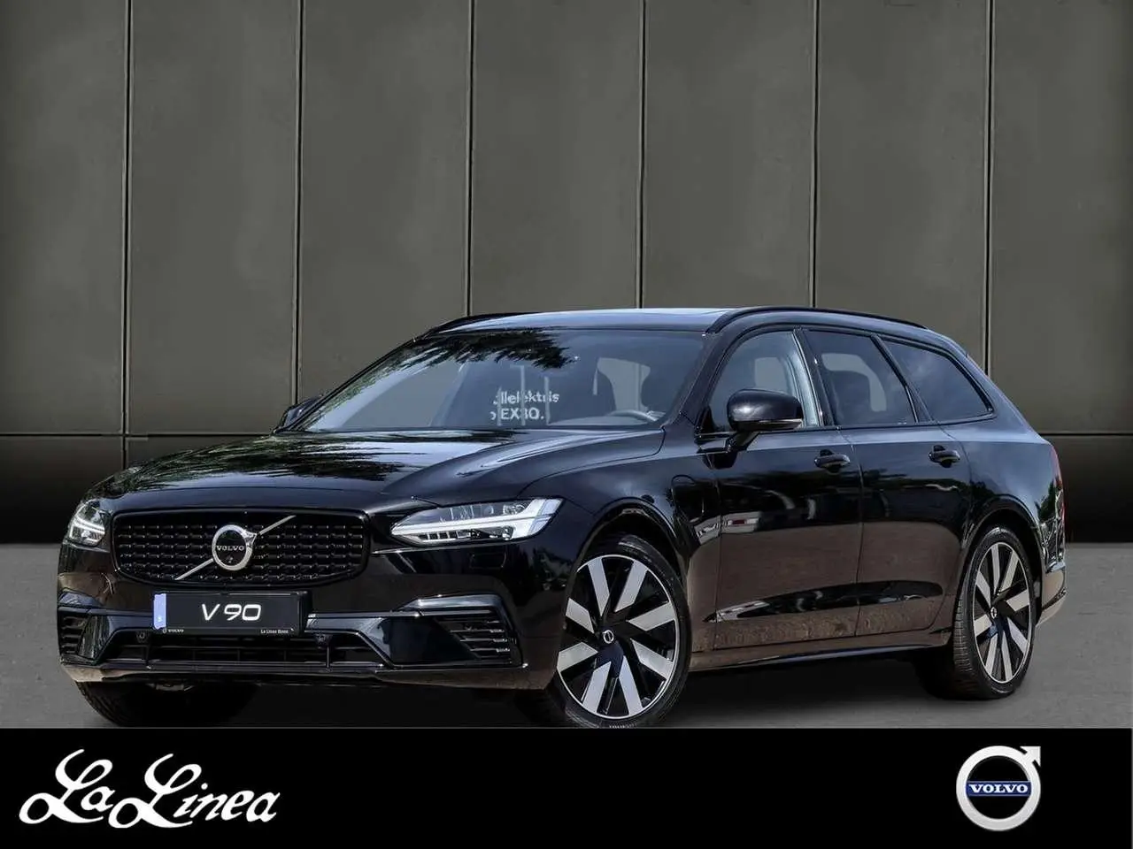 Photo 1 : Volvo V90 2024 Hybride