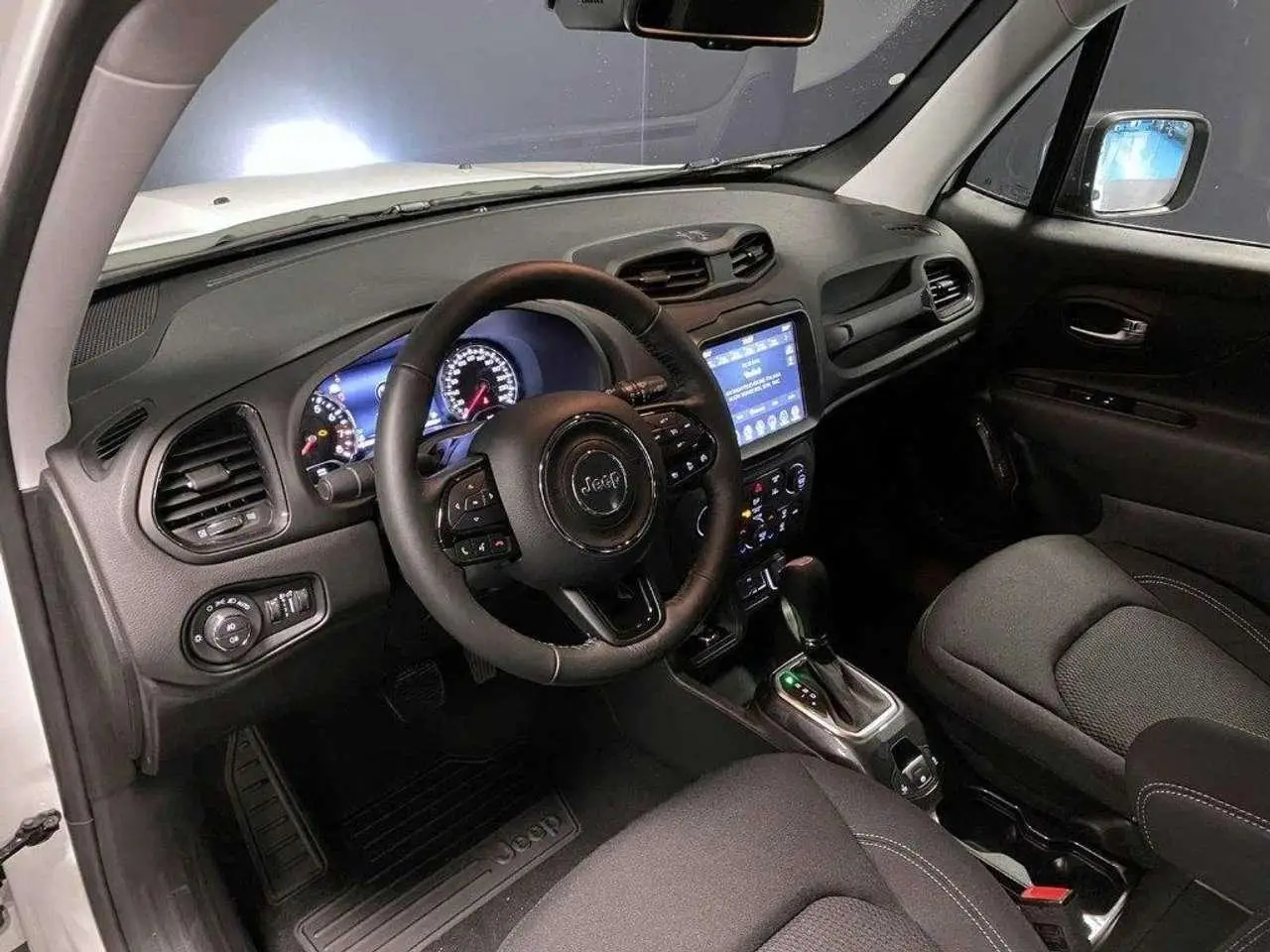 Photo 1 : Jeep Renegade 2023 Hybride