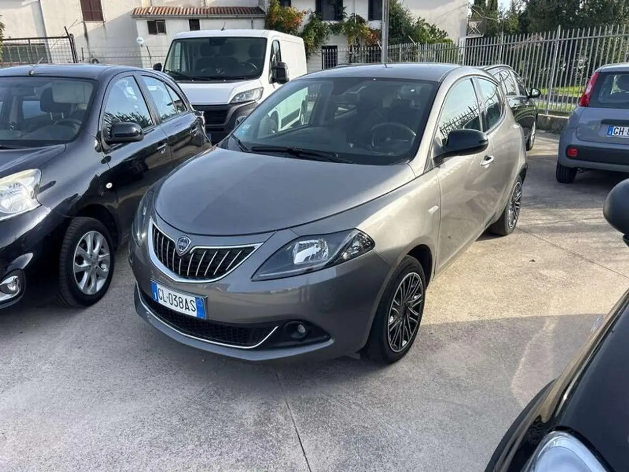 Photo 1 : Lancia Ypsilon 2022 Hybride