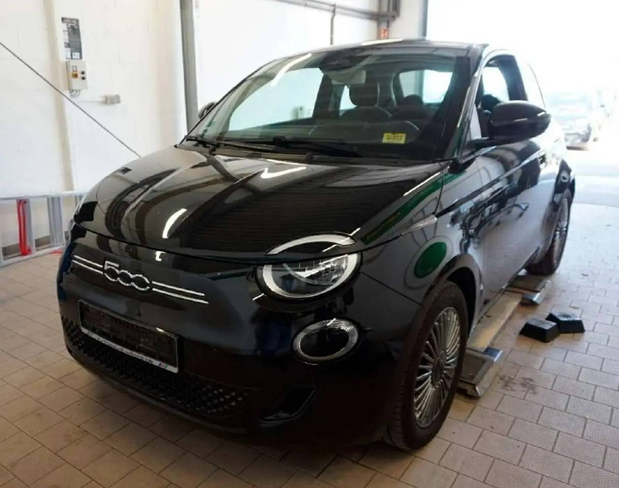 Photo 1 : Fiat 500 2022 Electric