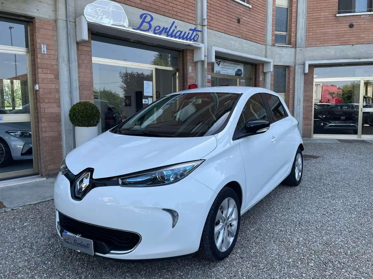 Photo 1 : Renault Zoe 2017 Electric