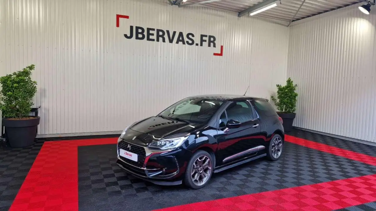 Photo 1 : Ds Automobiles Ds3 2017 Petrol