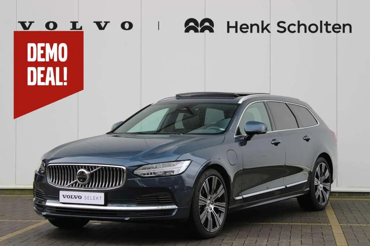 Photo 1 : Volvo V90 2024 Hybride