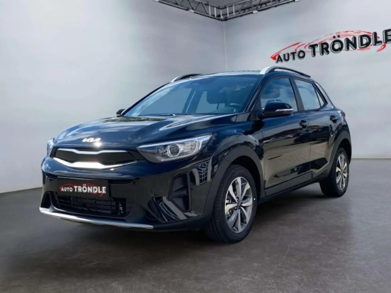 Photo 1 : Kia Stonic 2024 Petrol