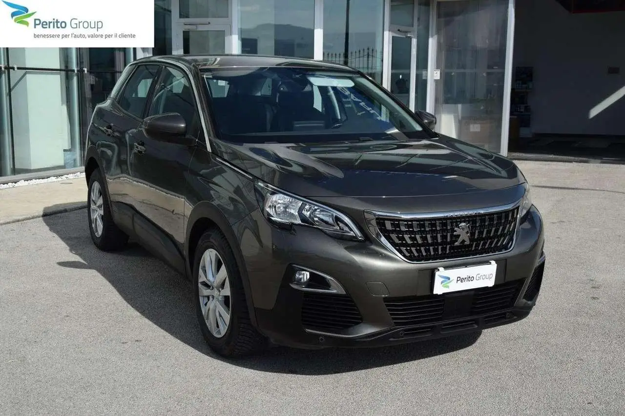 Photo 1 : Peugeot 3008 2018 Diesel