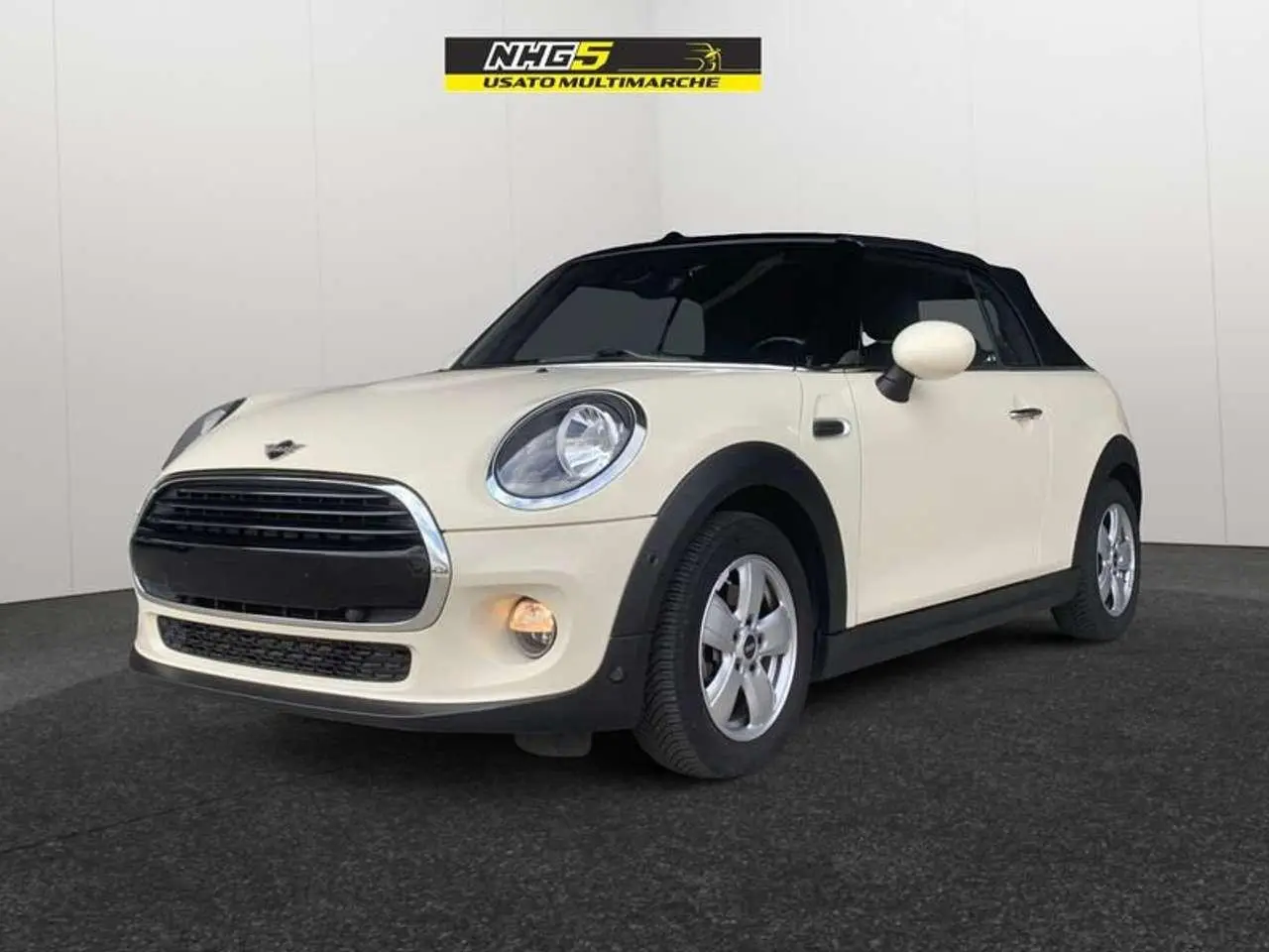 Photo 1 : Mini Cooper 2019 Diesel