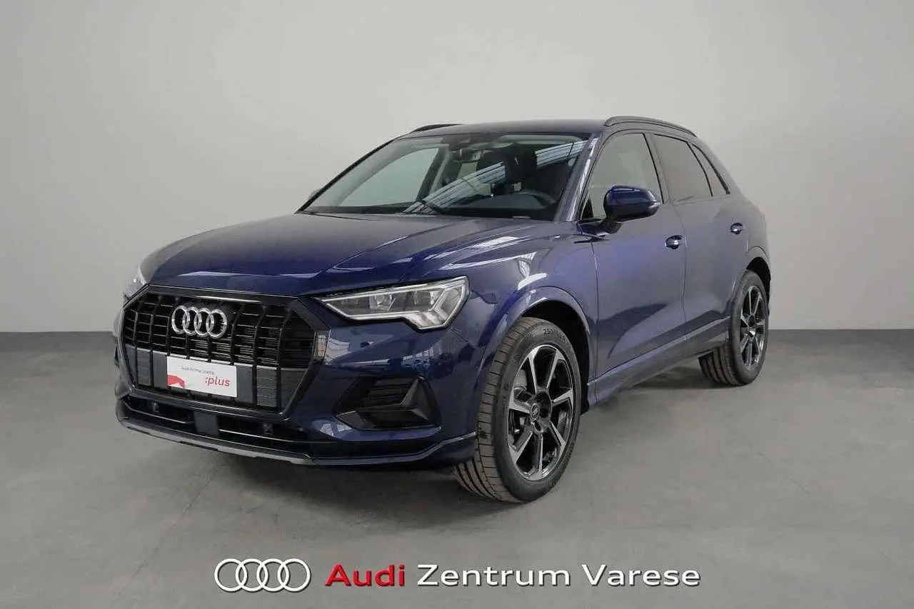 Photo 1 : Audi Q3 2024 Essence