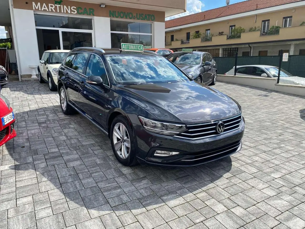 Photo 1 : Volkswagen Passat 2022 Essence