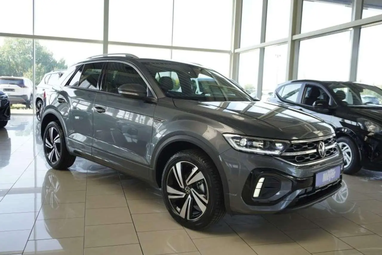 Photo 1 : Volkswagen T-roc 2024 Petrol