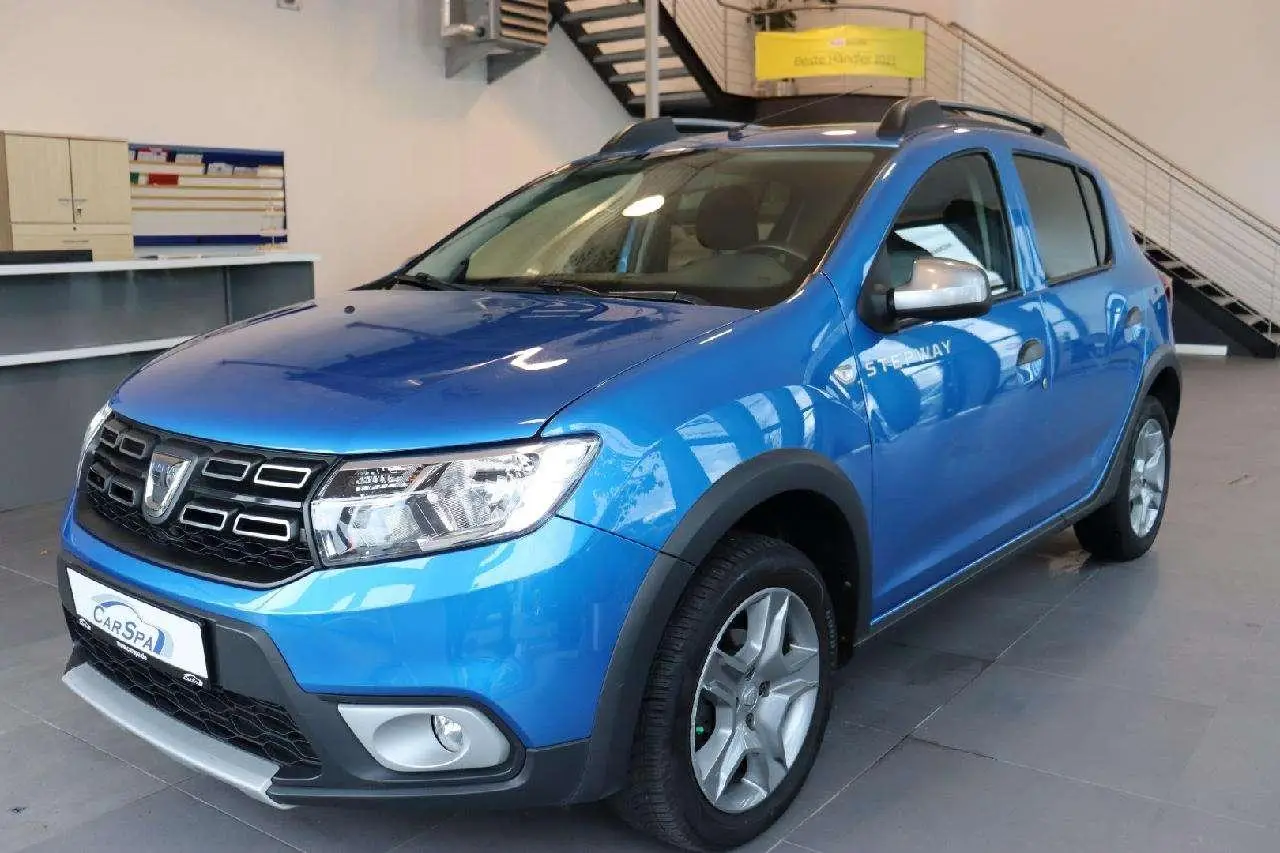 Photo 1 : Dacia Sandero 2019 Petrol