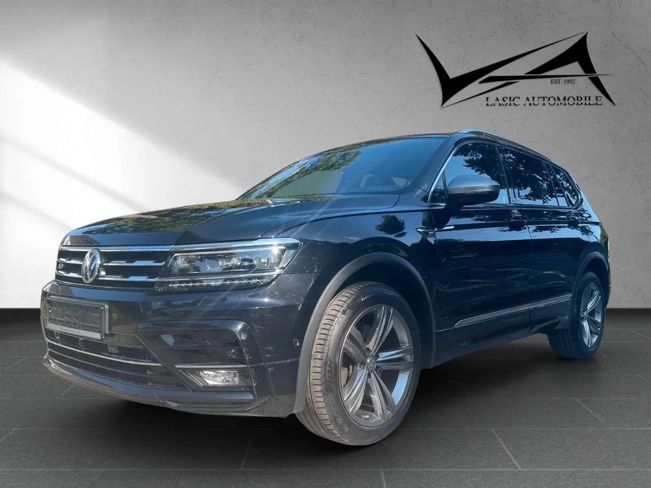 Photo 1 : Volkswagen Tiguan 2020 Diesel