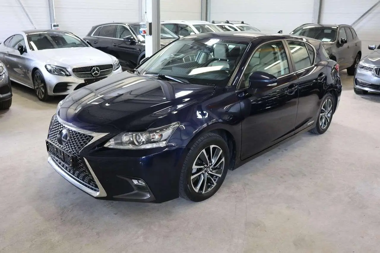 Photo 1 : Lexus Ct 2018 Hybrid