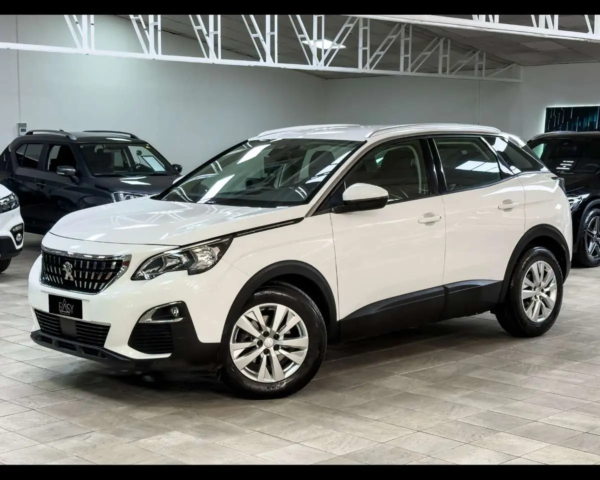 Photo 1 : Peugeot 3008 2018 Diesel