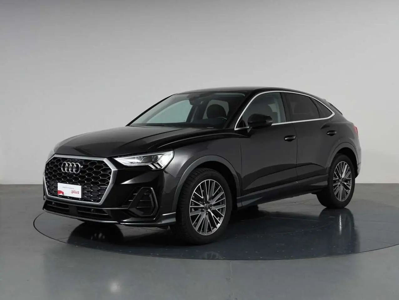 Photo 1 : Audi Q3 2021 Hybrid