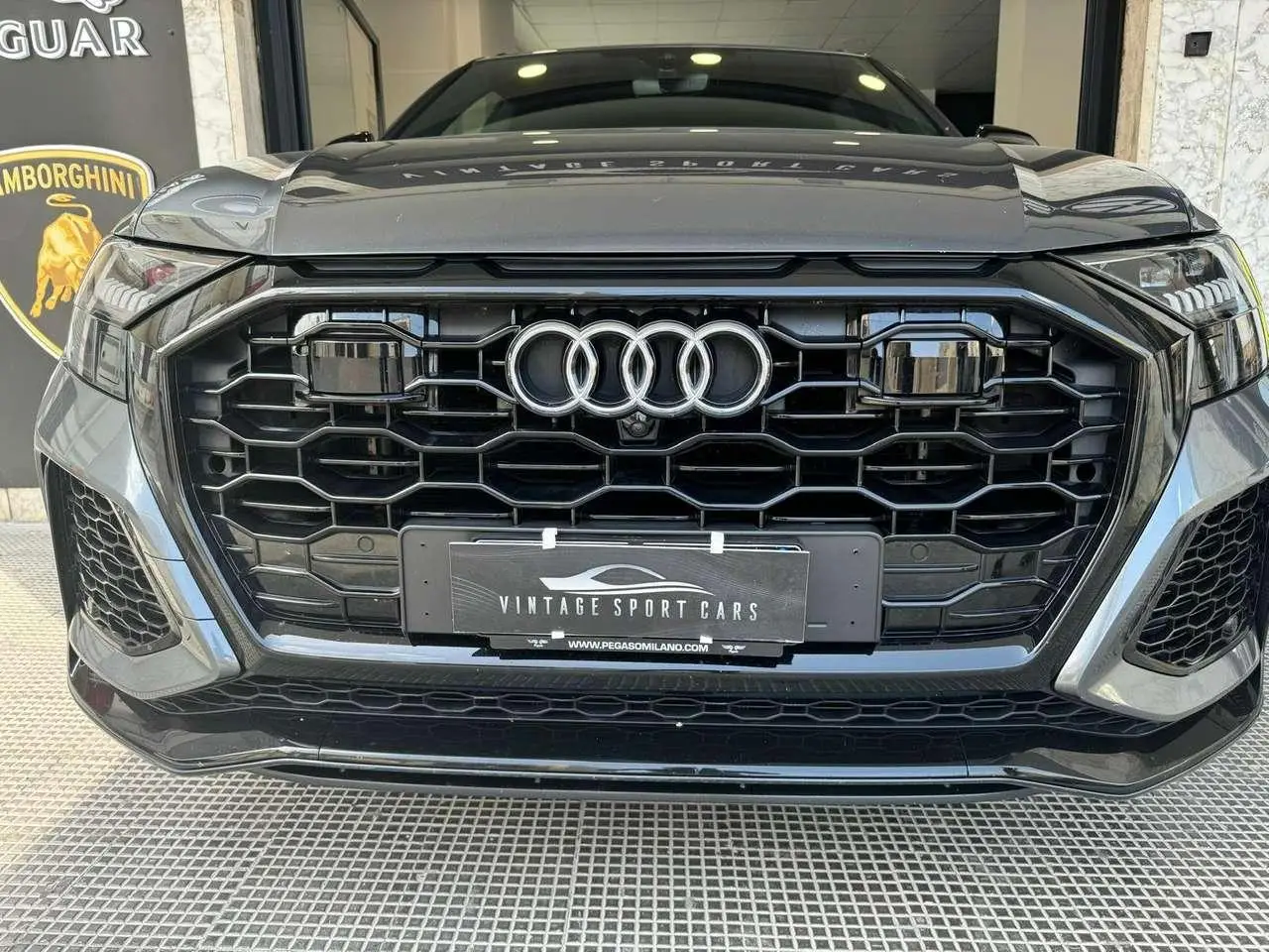 Photo 1 : Audi Rsq8 2022 Hybrid