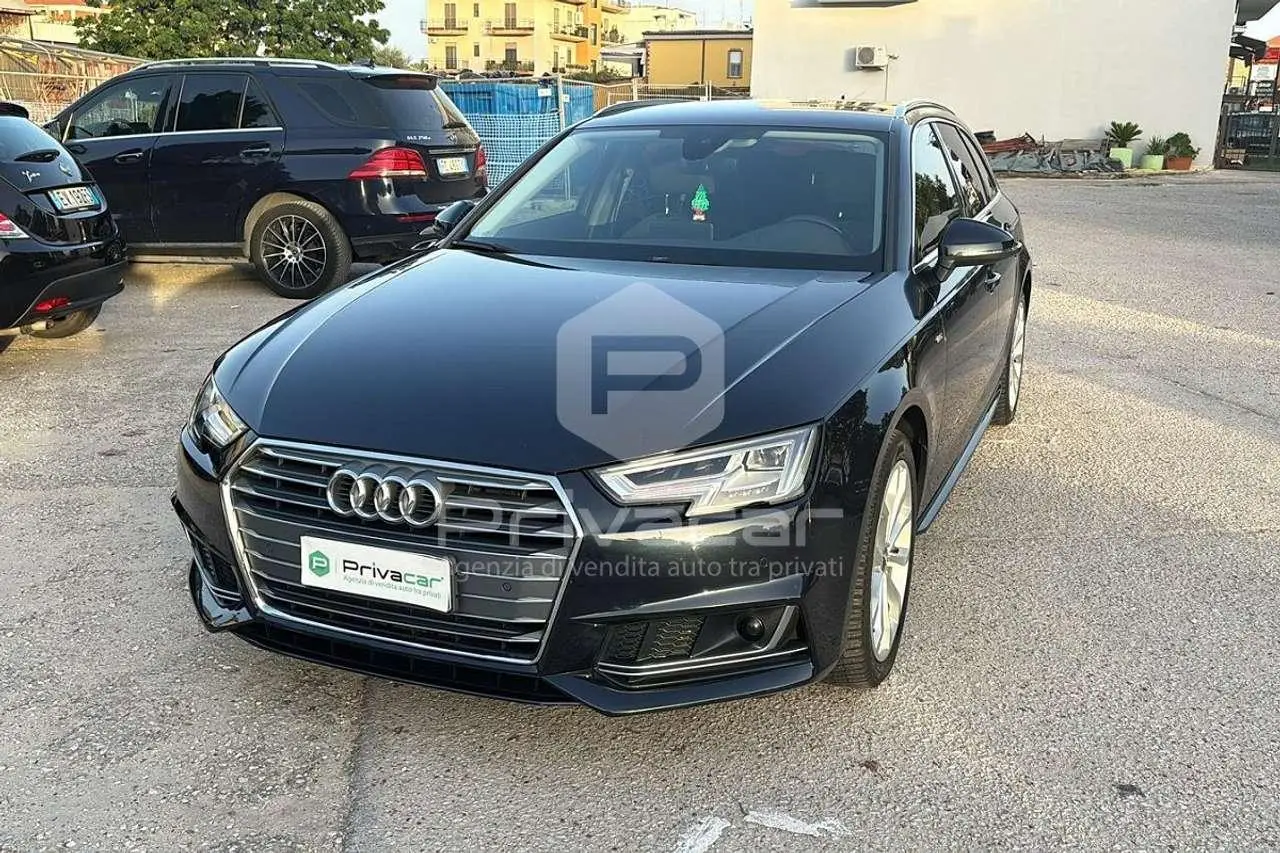 Photo 1 : Audi A4 2018 Diesel