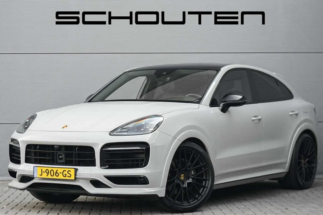 Photo 1 : Porsche Cayenne 2020 Hybride