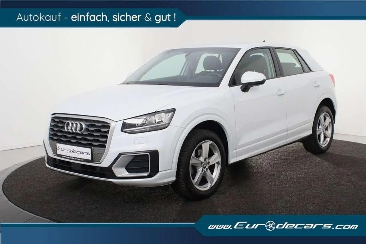 Photo 1 : Audi Q2 2021 Petrol