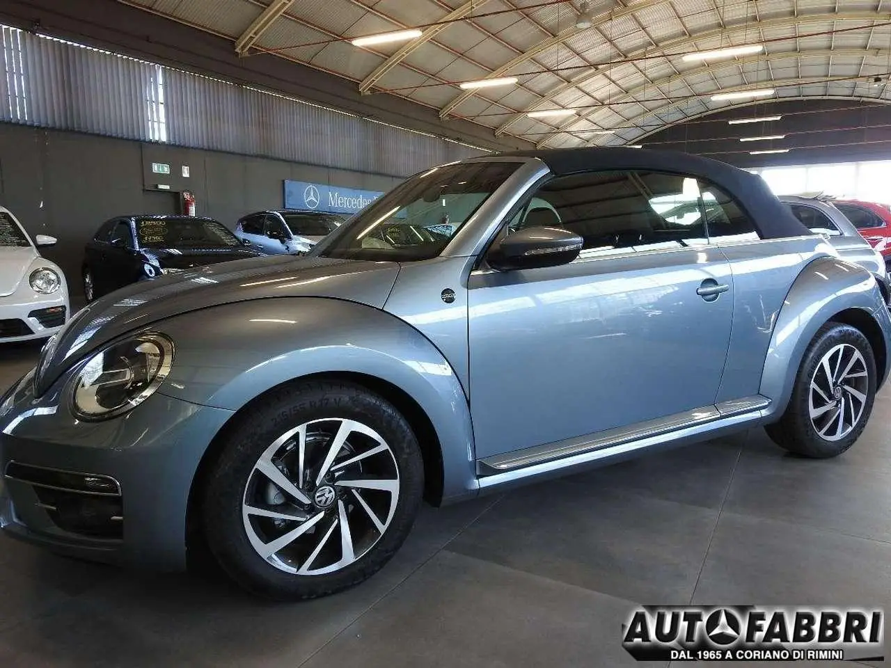 Photo 1 : Volkswagen New Beetle 2018 Essence