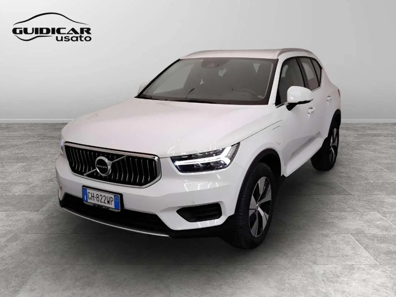 Photo 1 : Volvo Xc40 2022 Hybride