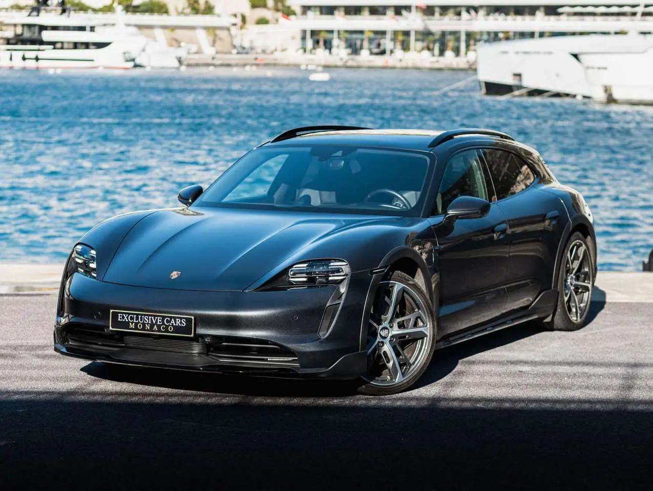 Photo 1 : Porsche Taycan 2021 Électrique