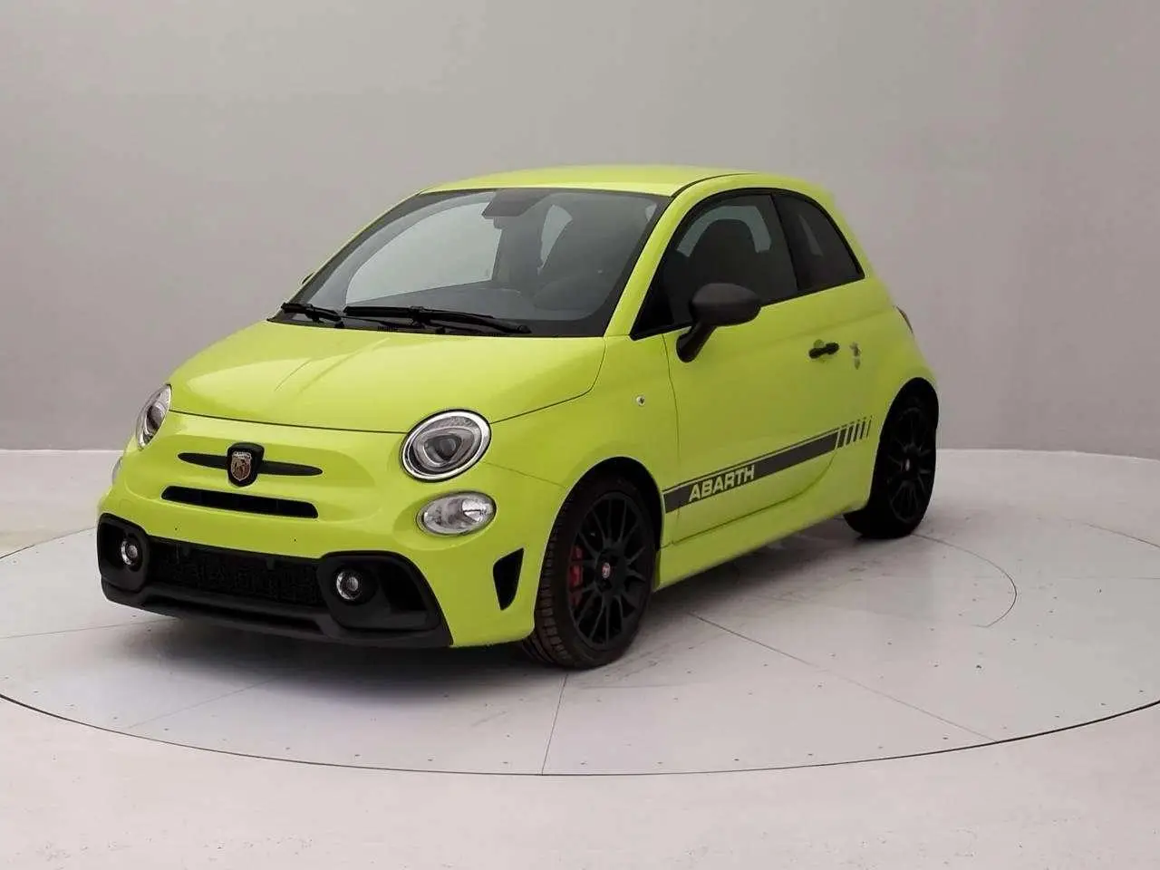 Photo 1 : Abarth 595 2024 Essence