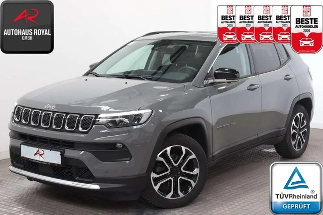 Photo 1 : Jeep Compass 2022 Essence