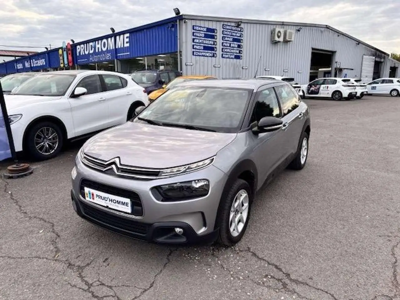 Photo 1 : Citroen C4 2019 Essence