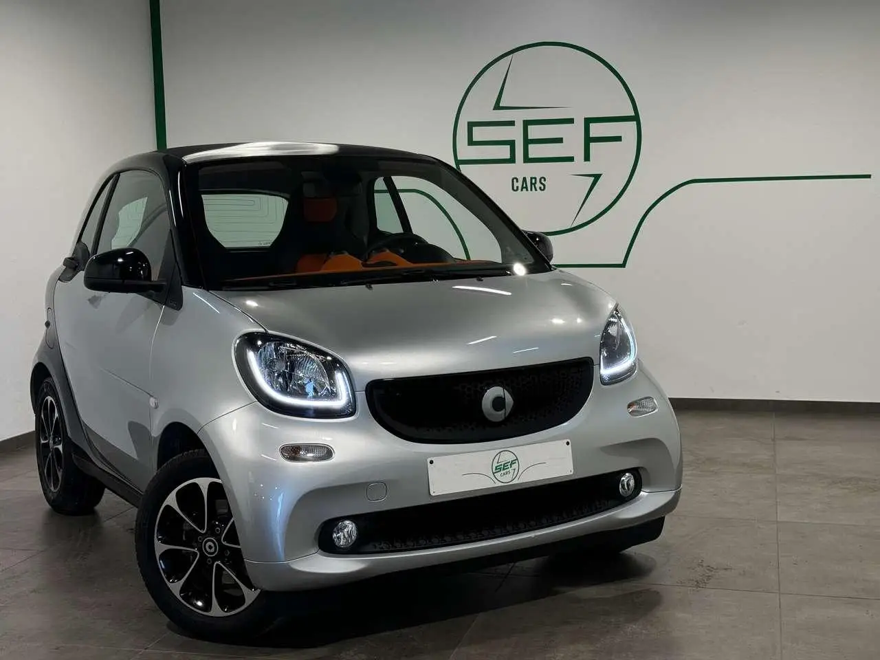 Photo 1 : Smart Fortwo 2015 Petrol