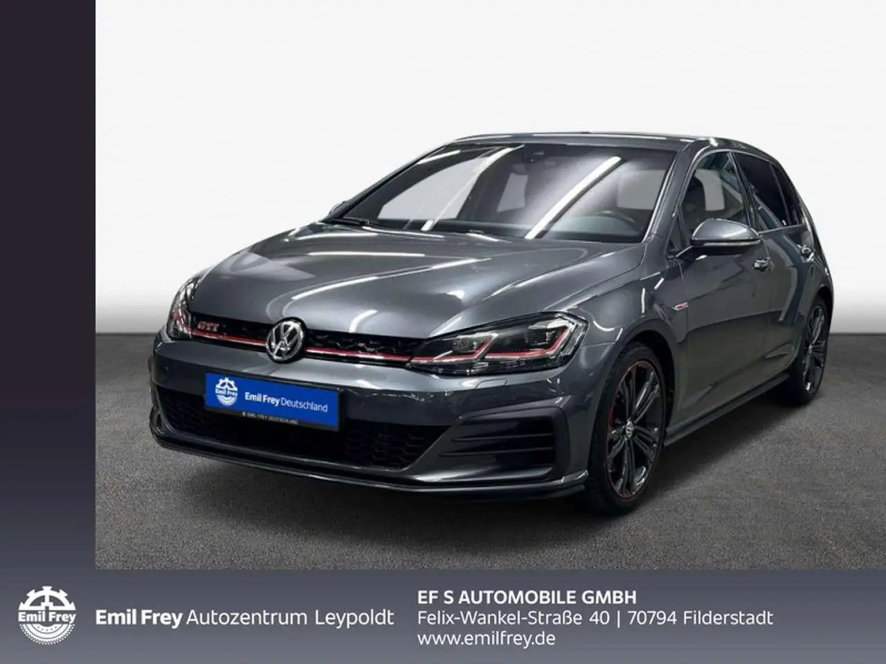 Photo 1 : Volkswagen Golf 2019 Petrol