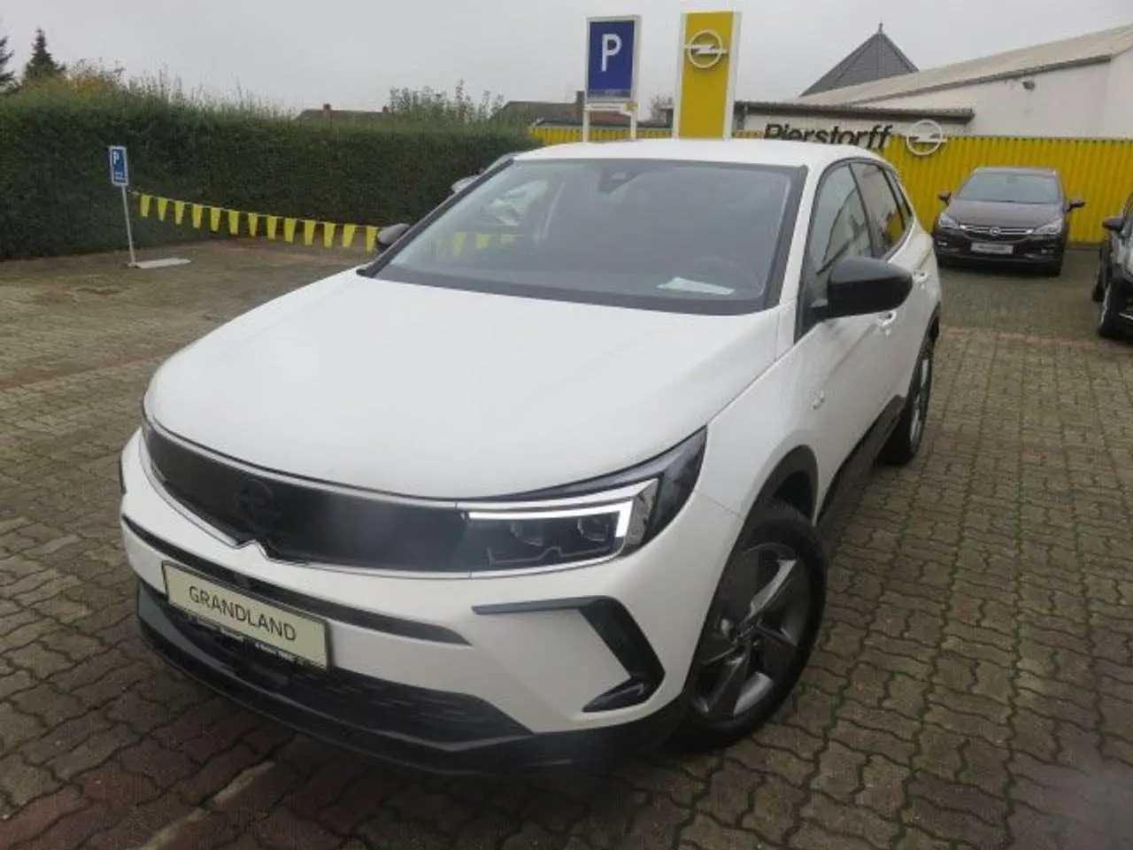 Photo 1 : Opel Grandland 2023 Petrol