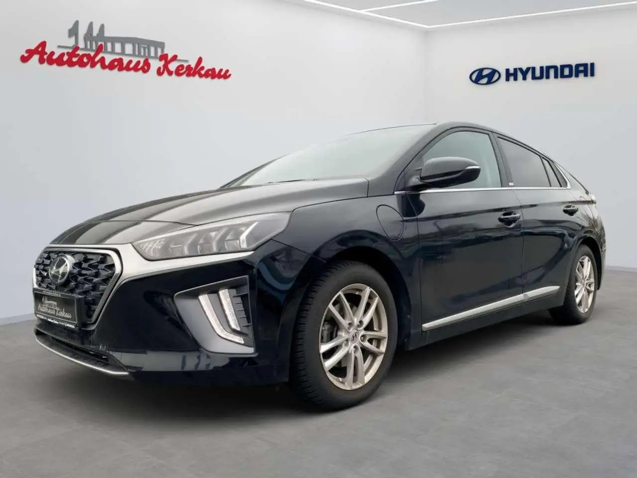 Photo 1 : Hyundai Ioniq 2021 Hybride