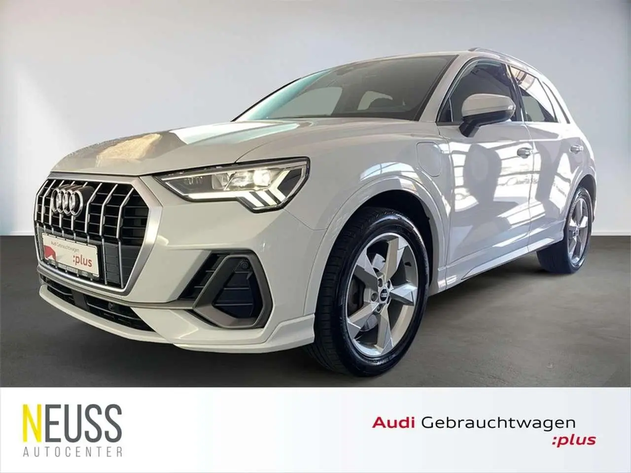 Photo 1 : Audi Q3 2021 Hybride