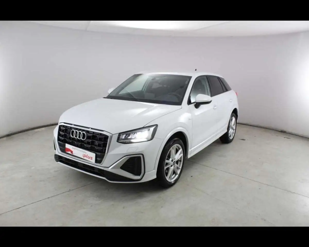 Photo 1 : Audi Q2 2023 Diesel